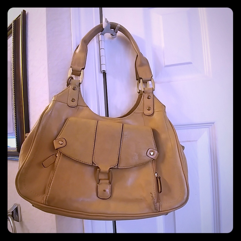 Tan shoulder purse 3 inside pocket purse